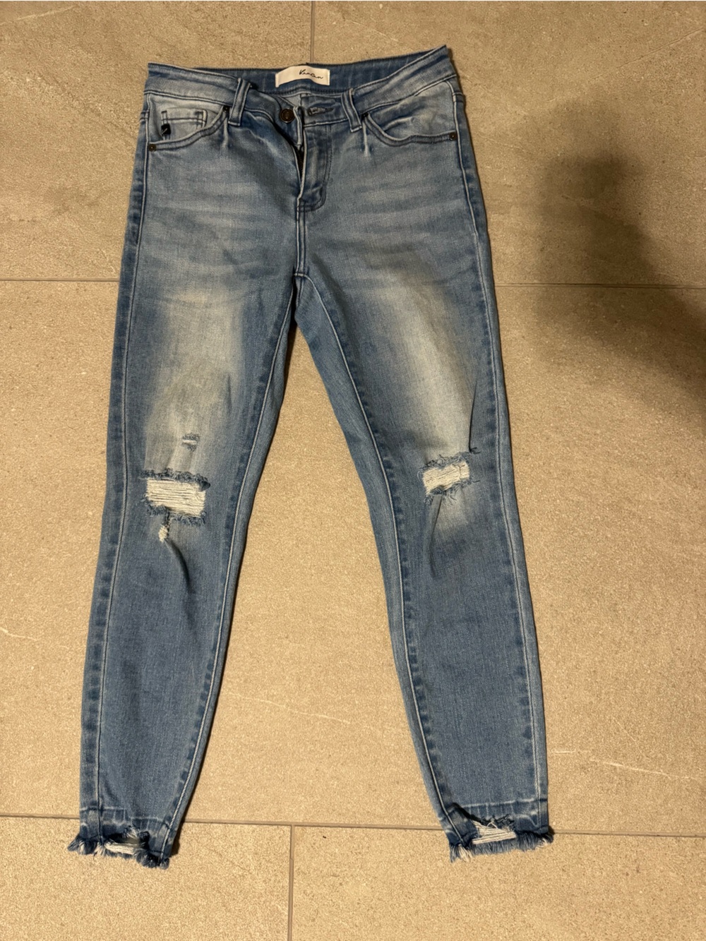 Kancan women’s Distressed Skinny Jeans